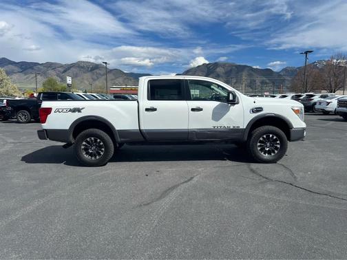 2019 Nissan Titan XD PRO-4X
