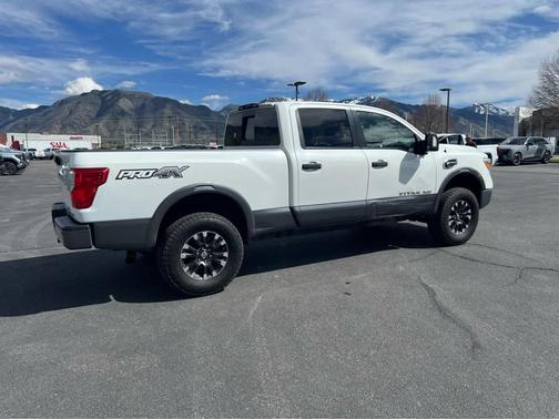 2019 Nissan Titan XD PRO-4X