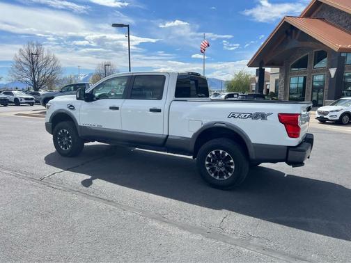 2019 Nissan Titan XD PRO-4X