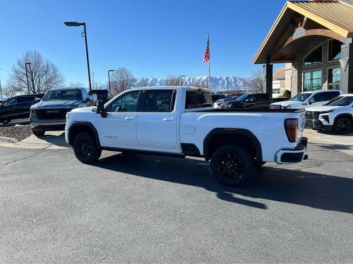 2025 GMC Sierra 3500 AT4