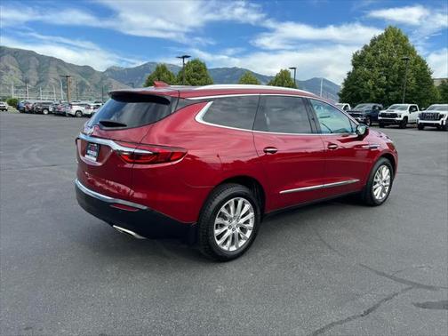 2021 Buick Enclave AWD Essence
