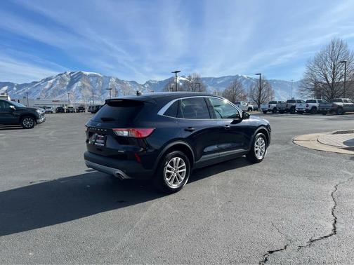 2021 Ford Escape SE