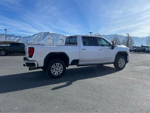 2022 GMC Sierra 3500 Denali