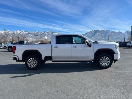 2022 GMC Sierra 3500 Denali