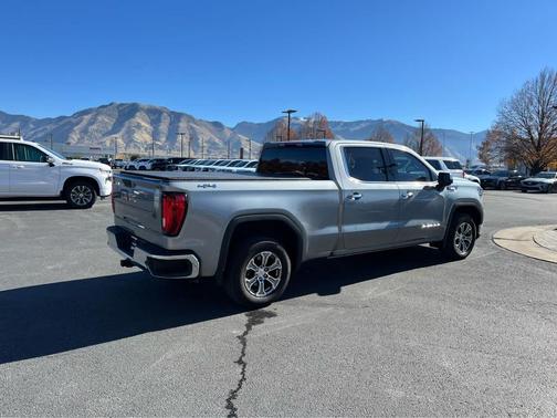 2023 GMC Sierra 1500 SLT