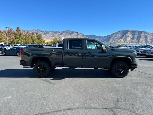 2026 Chevrolet Silverado 3500 LT