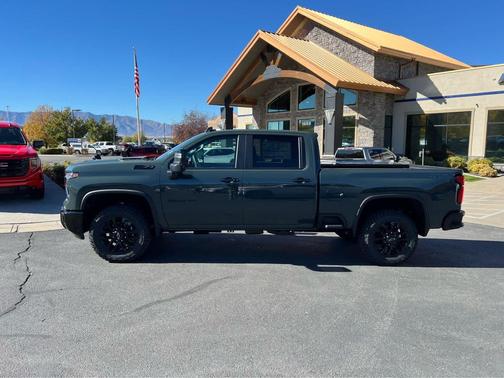 2026 Chevrolet Silverado 3500 LT