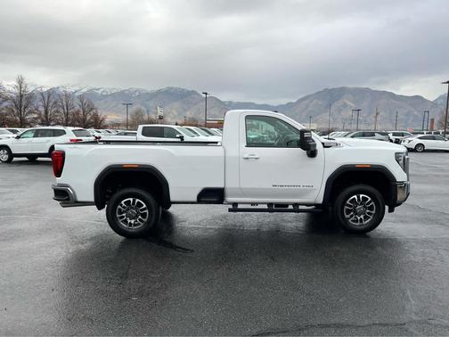 2024 GMC Sierra 3500 SLE