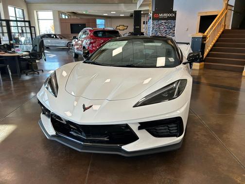 2026 Chevrolet Corvette Stingray w/2LT