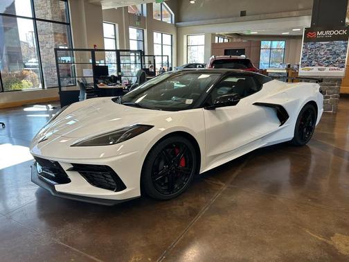 2026 Chevrolet Corvette Stingray w/2LT
