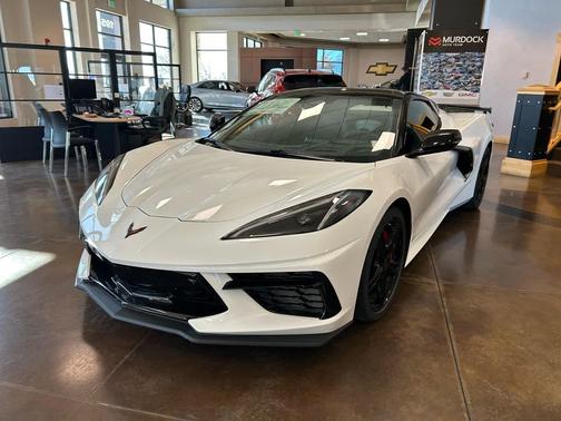 2026 Chevrolet Corvette Stingray w/2LT