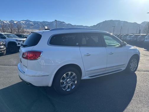 2016 Buick Enclave Leather