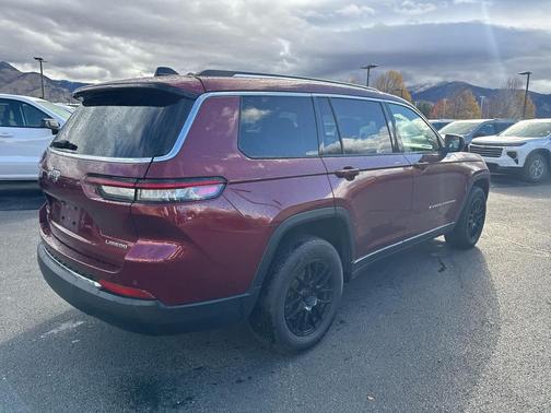 2021 Jeep Grand Cherokee L Laredo