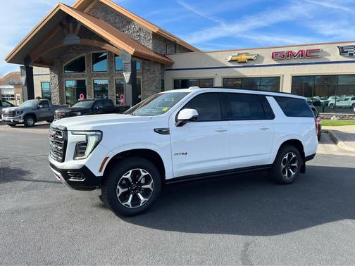 2025 GMC Yukon XL 4WD AT4