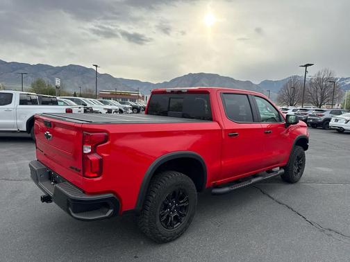 2025 Chevrolet Silverado 1500 ZR2