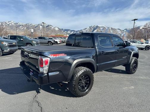 2022 Toyota Tacoma TRD Off Road