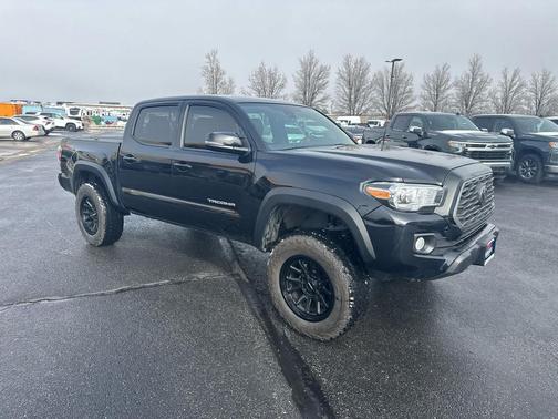 2022 Toyota Tacoma TRD Off Road