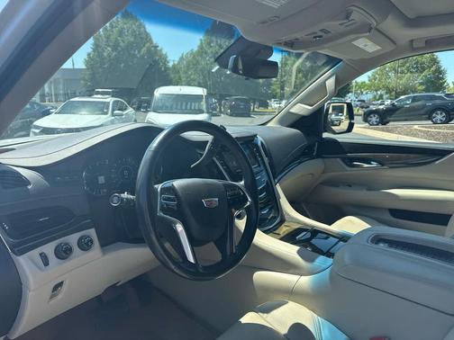 2019 Cadillac Escalade Premium Luxury