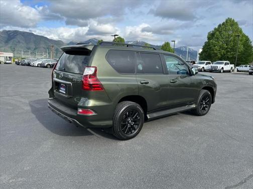 2022 Lexus GX 460 Base