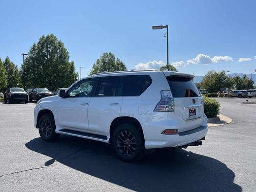 2022 Lexus GX 460 Premium