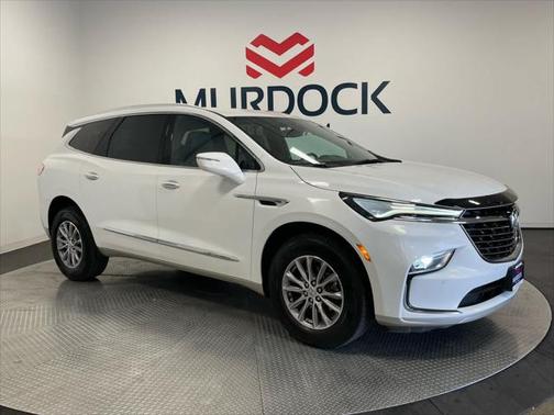 2023 Buick Enclave Essence AWD