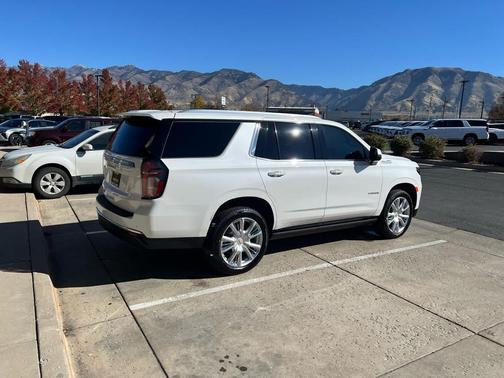 2024 Chevrolet Tahoe 4WD High Country