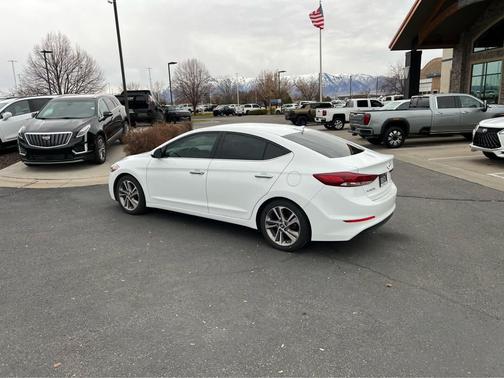 2017 Hyundai ELANTRA Limited