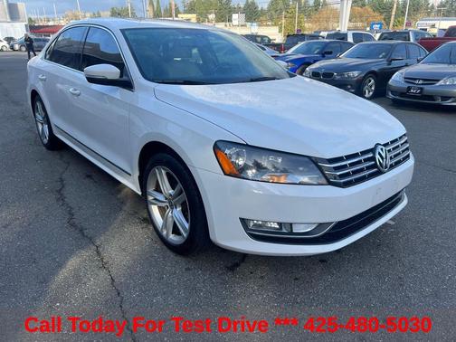 Candy White 2014 Volkswagen Passat 1.8T Auto SEL Premium