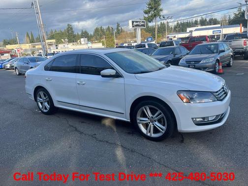 Candy White 2014 Volkswagen Passat 1.8T Auto SEL Premium
