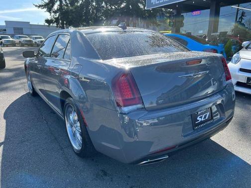 2019 Chrysler 300 S