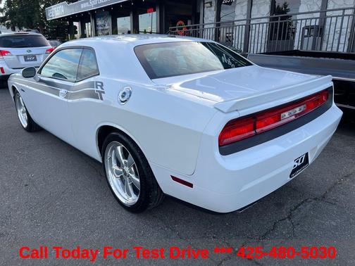 Bright White Clearcoat 2012 Dodge Challenger R/T