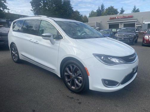 2017 Chrysler Pacifica Limited