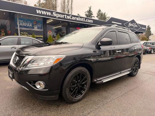 2016 Nissan Pathfinder SV