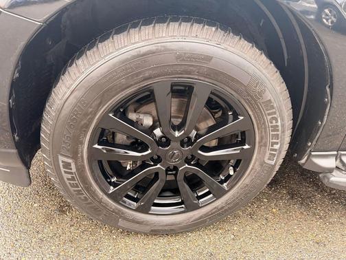 2016 Nissan Pathfinder SV