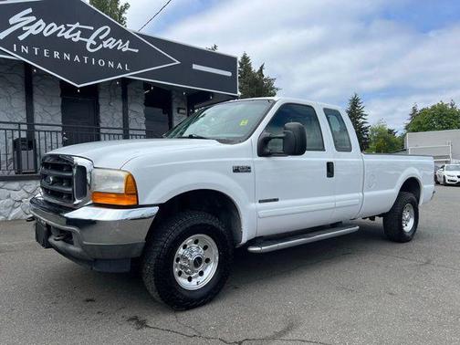 Oxford White Clearcoat 2001 Ford F-250 XLT