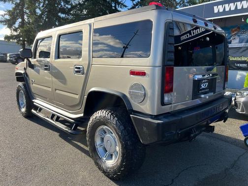 2005 Hummer H2 Base