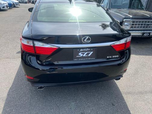 Obsidian 2015 Lexus ES 350 Base