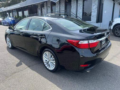 Obsidian 2015 Lexus ES 350 Base