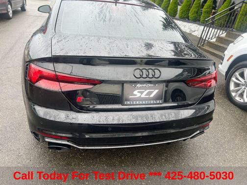 Mythos Black Metallic 2019 Audi RS 5 2.9T