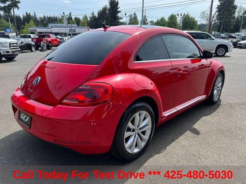 Tornado Red 2015 Volkswagen Beetle DSG 2.0L TDI w/Sun/Sound/Nav