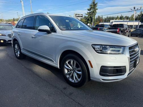 2019 Audi Q7 55 Premium