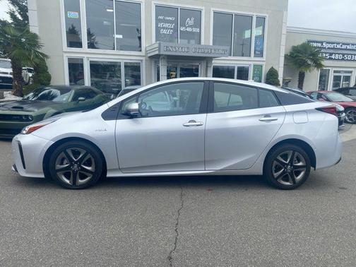 2019 Toyota Prius L