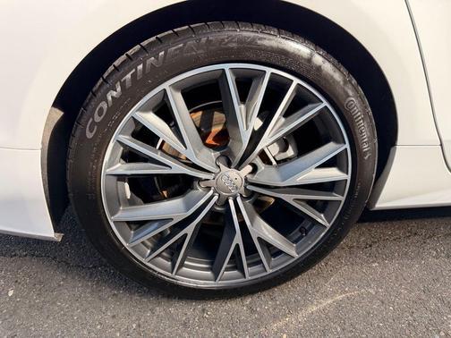 White 2016 Audi A7 3.0T Premium Plus