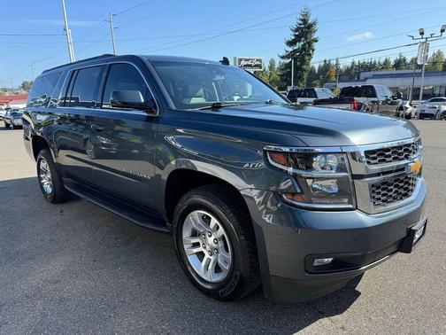 2019 Chevrolet Suburban LT
