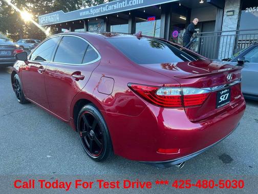 Maroon 2013 Lexus ES 350 Base