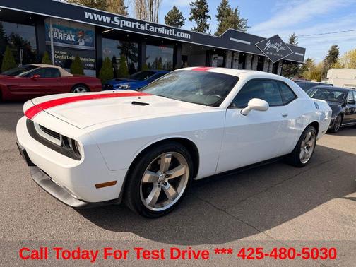 Bright White Clearcoat 2014 Dodge Challenger SXT