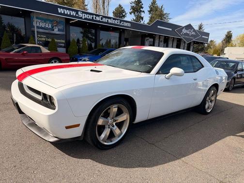 Bright White Clearcoat 2014 Dodge Challenger SXT