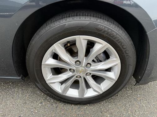2021 Chevrolet Malibu FWD LT