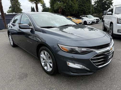 2021 Chevrolet Malibu FWD LT