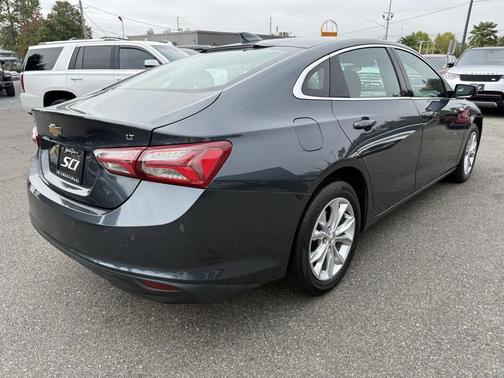 2021 Chevrolet Malibu FWD LT